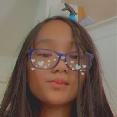 Profile Picture of Evelyn Nguyen (@EvelynN30204928) on Twitter