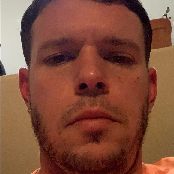 Profile Picture of Kevin Greer (@kg0534) on Poshmark