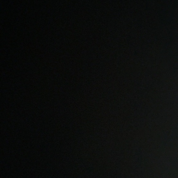 Profile Picture of La Plump (@laplump) on Poshmark