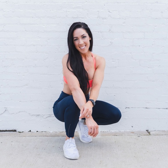 Profile Picture of Michelle Galley (@mgalley) on Poshmark