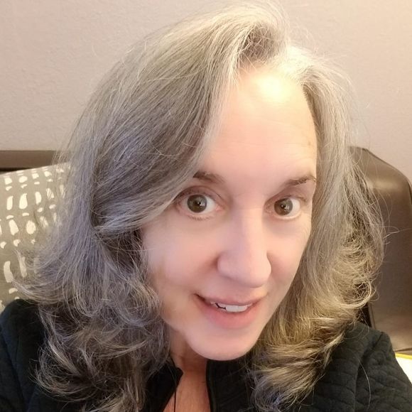 Profile Picture of Sally Dehler (@sallydehler) on Poshmark