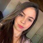 Profile Picture of Júlia Harres (@juliaharres) on Instagram