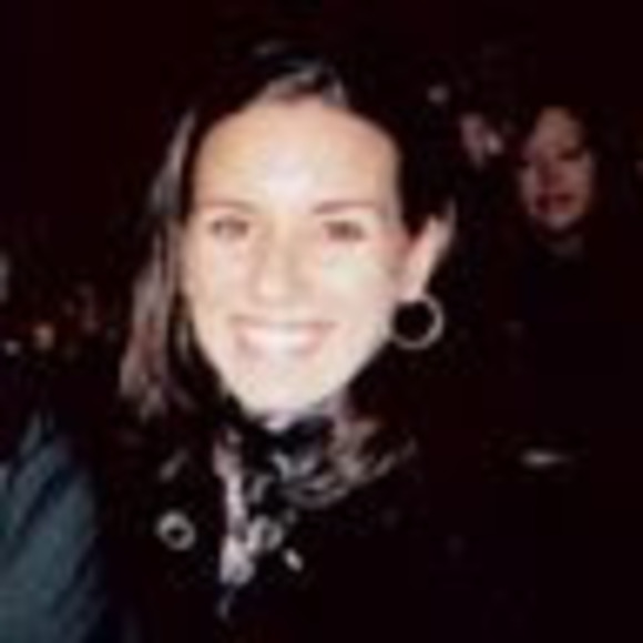 Profile Picture of Katie Padley (@ktpadley) on Poshmark