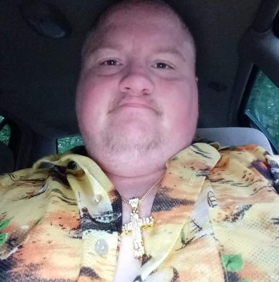 Profile Picture of Timothy Huffman (@timothyhuffman) on Poshmark