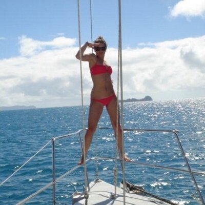 Profile Picture of Vicki Clay (@Nadiakzffm) on Twitter