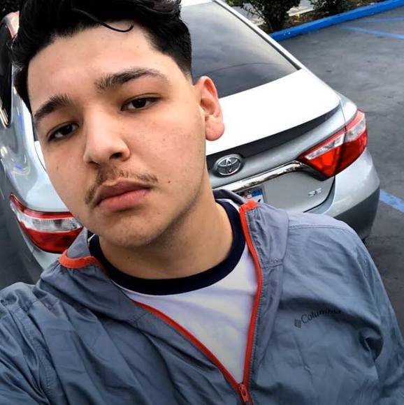 Profile Picture of Joshua Padilla (@sinaloa9) on Poshmark
