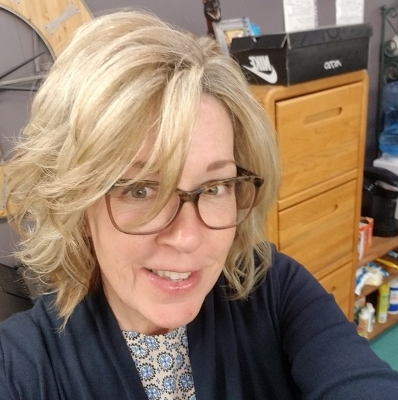 Profile Picture of Paula Nicholson (@31514didit) on Poshmark