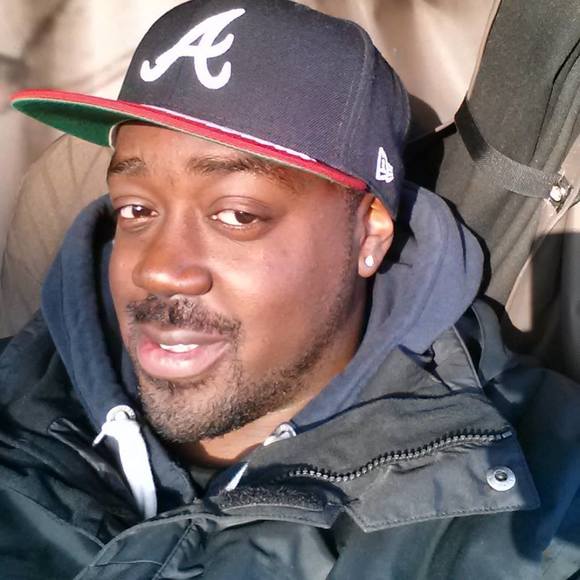 Profile Picture of Lamar Edwards (@lamaredwards) on Poshmark