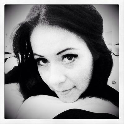 Profile Picture of Anne Rehberg (@annVonReh) on Twitter