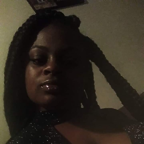 Profile Picture of Petty Neisha (@nisha18199) on Poshmark