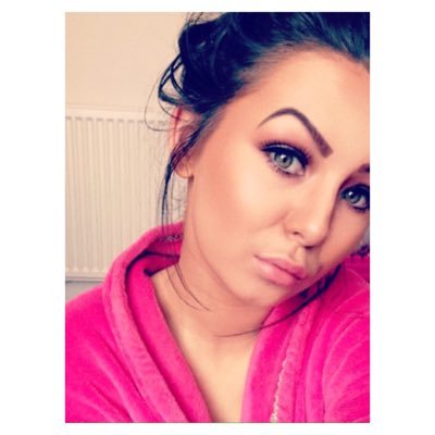 Profile Picture of Devon Barker (@BarkerDevon) on Twitter