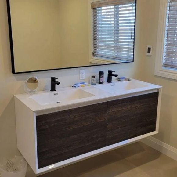 Profile Picture of Mark Stebbings (@mark18181) on Poshmark