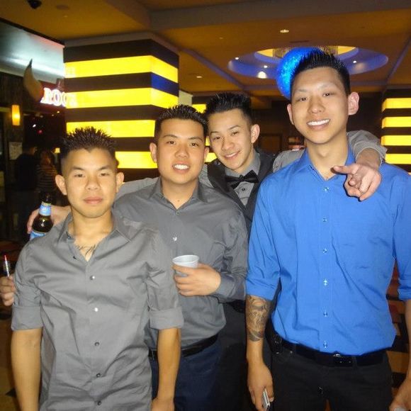 Profile Picture of Eugene Chung (@eugenechung) on Poshmark