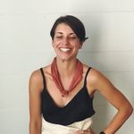 Profile Picture of Brown Parcel / Megan Fowler (@brownparcelpress) on Instagram