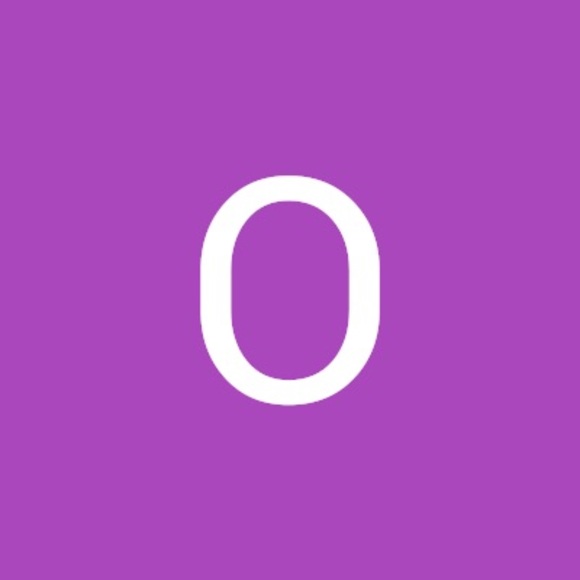 Profile Picture of Oswaldo Gonzalez (@ozziedesigns) on Poshmark