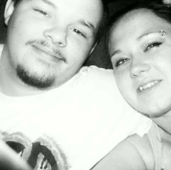 Profile Picture of Tyler Lange (@tyler33139) on Poshmark