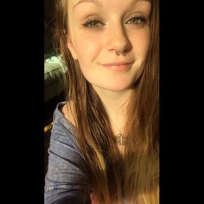 Profile Picture of Cassandra MacMillan (@cassandramac9) on Twitter