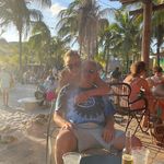 Profile Picture of Kathy Petersen Robertson (@kathypetersenrobertson) on Instagram