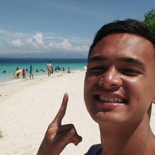 Profile Picture of Allen Julia (enting) (@allenvincent.julia) on Facebook