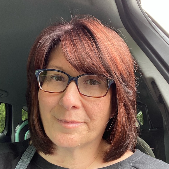 Profile Picture of Patty Brantner (@pcakes6862) on Poshmark