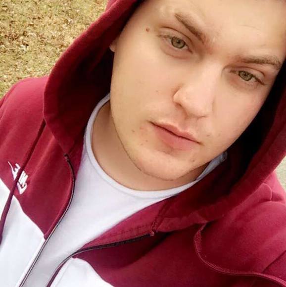 Profile Picture of Keith Crossno (@crossnokeith) on Poshmark