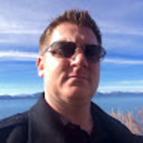 Profile Picture of Eric Weitz (@emweitz) on Poshmark