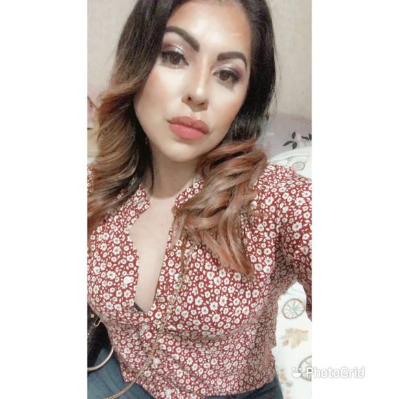 Profile Picture of Rosemary Ortega (@rosemaryortega2) on Poshmark