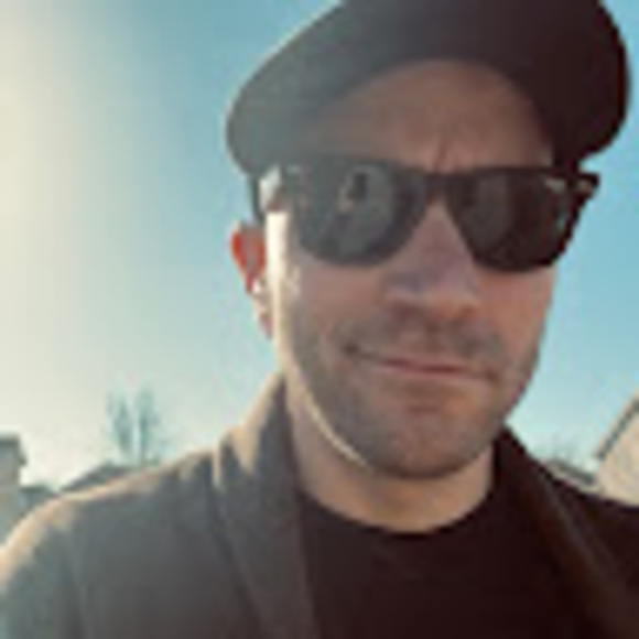 Profile Picture of Dru Parrish (@druparrish) on Poshmark