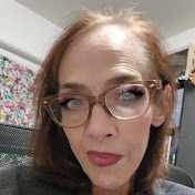 Profile Picture of Julia Chesley (@JuliaChesley) on Youtube