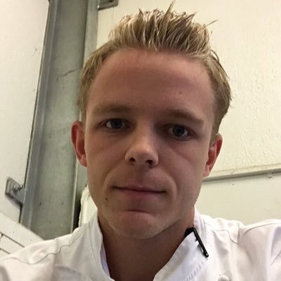 Profile Picture of Steven Larsen (@TheWonderboy93) on Twitter