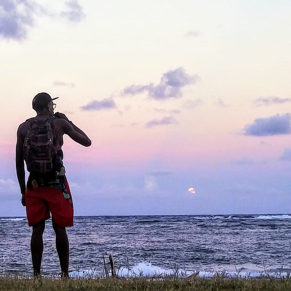 Hashim Davis - Poshmark Profile Picture of Hashim Davis (@hashimdavis) on Poshmark