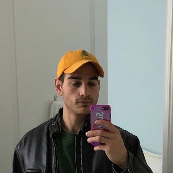 Profile Picture of Alexander Schwartz (@madmarfa) on Poshmark