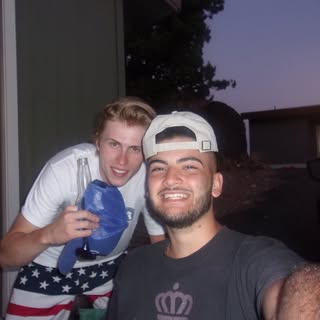 Profile Picture of tone (@tony.faris) on Instagram