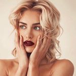 Profile Picture of Holly Benson (@holly.benzo) on Instagram