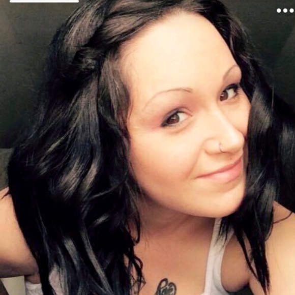 Profile Picture of Kayla Zadrowski (@kayzyy_bbyy) on Poshmark