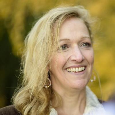 Profile Picture of Paula Feldman (@paulafeldman) on Twitter