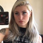 Profile Picture of Lara Elliott (@larabelliott) on Instagram