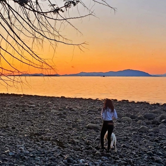 Profile Picture of Leah Hodgson (@pixienailco) on Poshmark