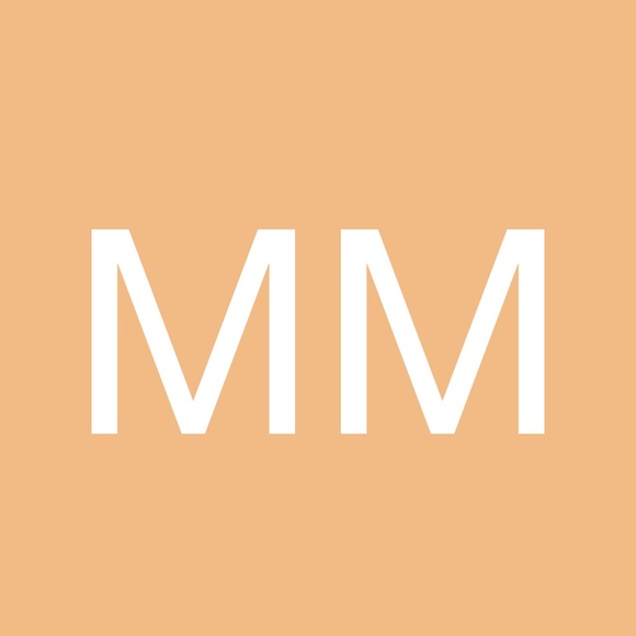 Profile Picture of Maria Manning (@mariamanning261) on Poshmark