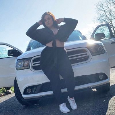 Profile Picture of Dora Palmer  🍑 (@Naomixender) on Twitter