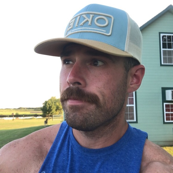 Profile Picture of Seth Thompson (@seththompson575) on Poshmark