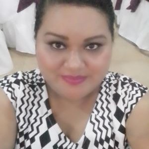 Profile Picture of Cely Reyes (@CelyReyes3) on Twitter