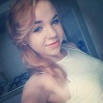 Profile Picture of Julia Gifford (@momedient) on Instagram