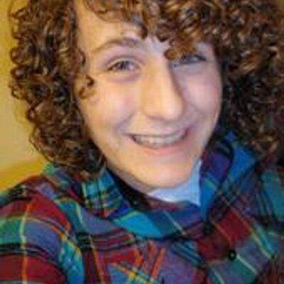 Profile Picture of Julian (@julianburzynski) on Twitter