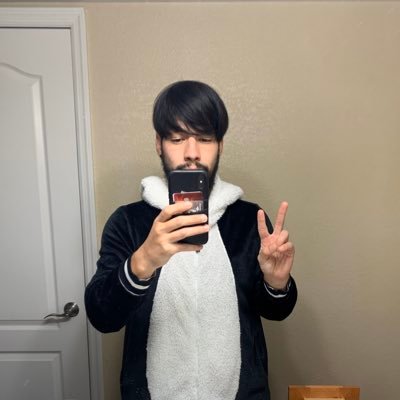 Profile Picture of Luis Castillo (@Luiscast2) on Twitter