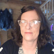 Profile Picture of Lisa Yates (@lisayates601) on Youtube