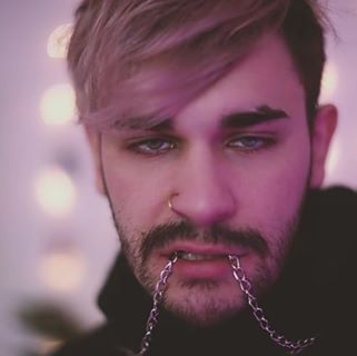 Михаил Карпович - Facebook Profile Picture of Михаил Карпович (@&) on Facebook