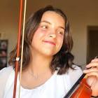 Profile Picture of   www.lola.fr... (@bonsouircestlola) on Tiktok