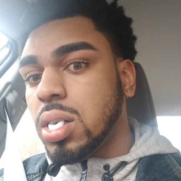 Profile Picture of Marcus Rhoden (@marcusrhoden44) on Poshmark