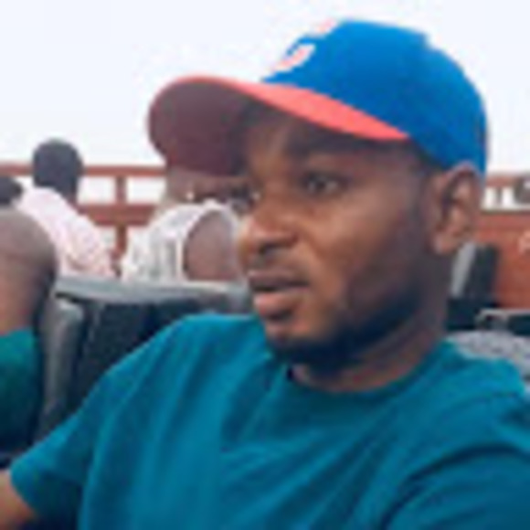 Profile Picture of Adeleye Olanrewaju (@adeleyeo) on Poshmark